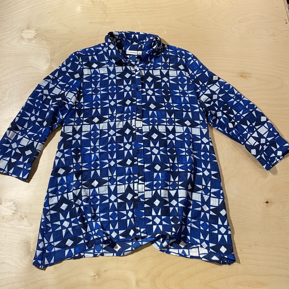 Kim Rogers Navy and White Abstract Button Down Blouse Large (NP)